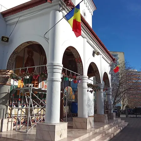 公寓 Ciresica Budget 2br La Intrare Mamaia Cu Ac Gratuit